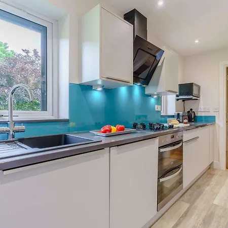 2 Bed In Ullswater 80556 Casa de Férias